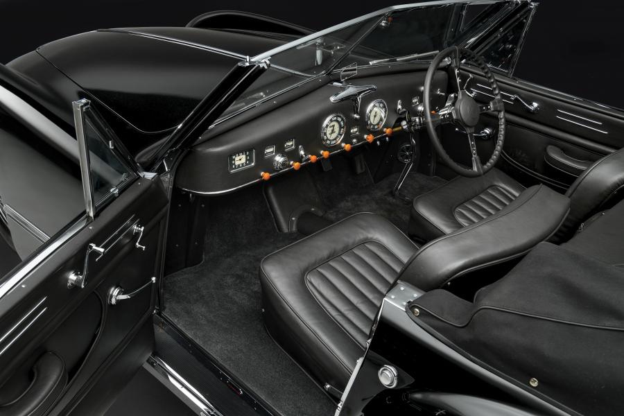Интерьер Talbot-Lago T26 GS Cabriolet par Franay 1949 года  (фото 7 из 21)